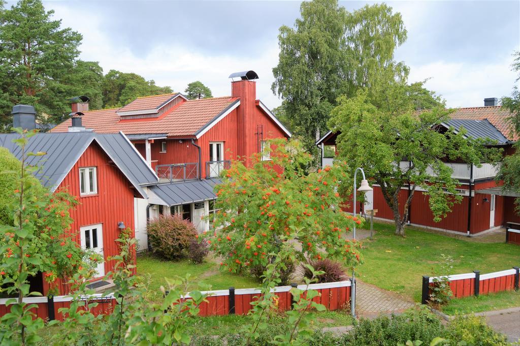 Hotel Strandbo Науво Екстер'єр фото